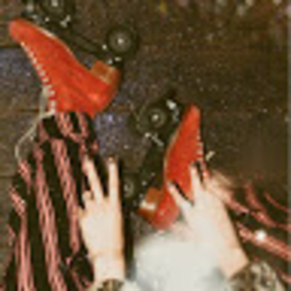 Meet your Posher, Brooke